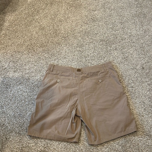 Dakota Grizzly khaki shorts. 36” waist. 8” inseam. Nylon/cotton/spandex blend. - Picture 4 of 10